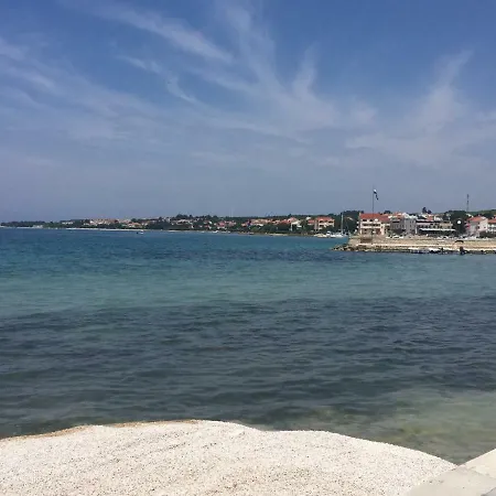 Ana's شقة بيتريتْشاني