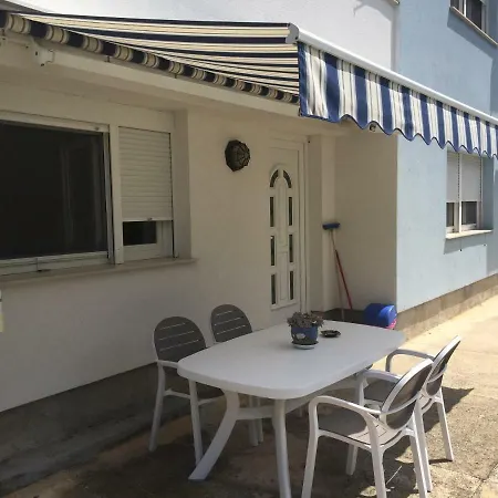 شقة Ana's بيتريتْشاني